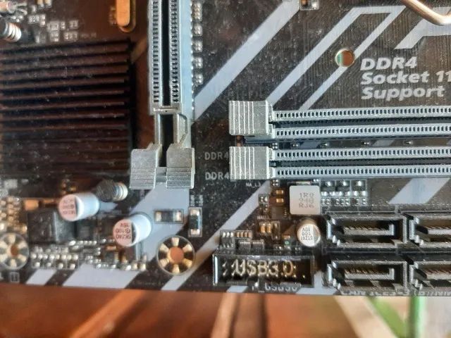 PLACA MÃE GIGABYTE H310M 2.0 - Foto 2