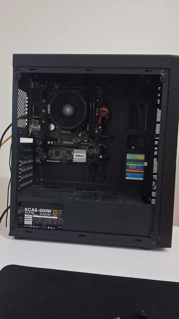 PC Gamer - Ryzen 5 3400G | 16GB | 240 SSD