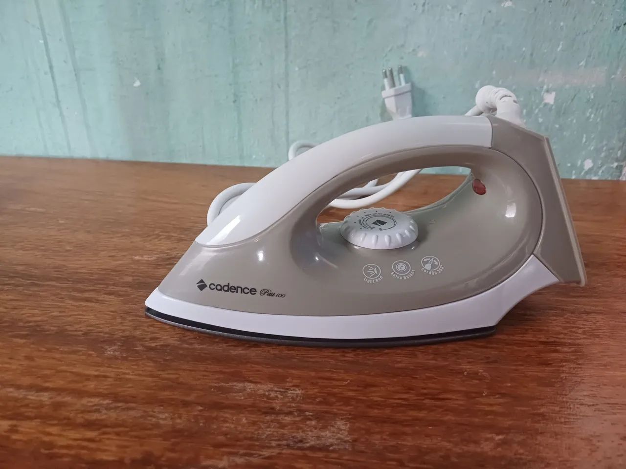 Ferro de passar roupa  - Foto 2
