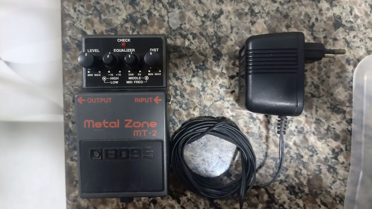 Pedal Boss Metal Zone MT-2