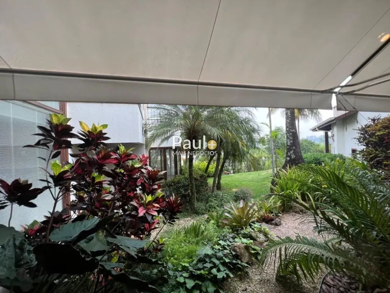 Sobrado à venda em Campinas, Alphaville Campinas, com 6 suítes, com 2450 m², Alphaville Ca