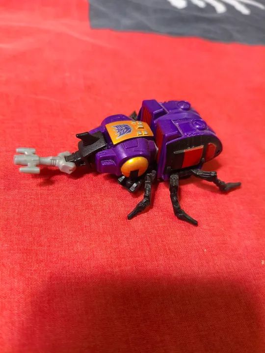 Boneco Transformer insecticons legacy 