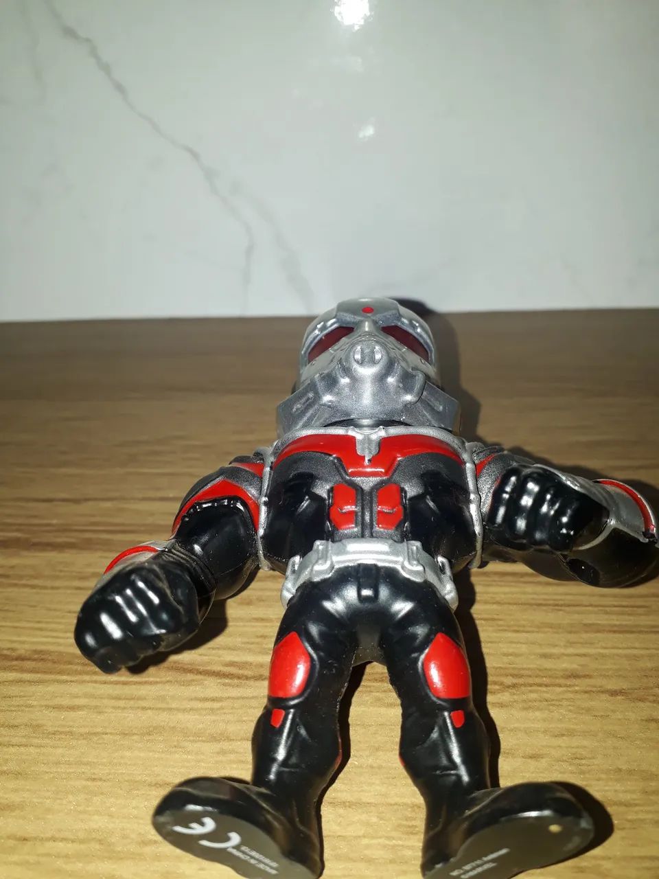 Miniatura Ant-Man - Foto 4