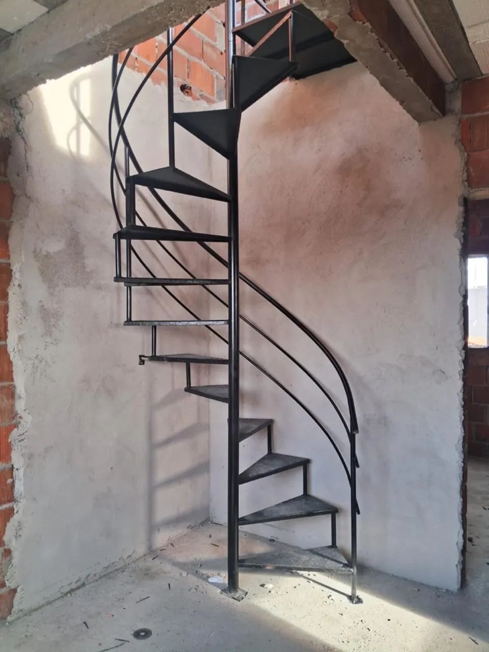 ESCADAS CARACOL GALVANIZADAS PRONTA ENTREGA  - Foto 4