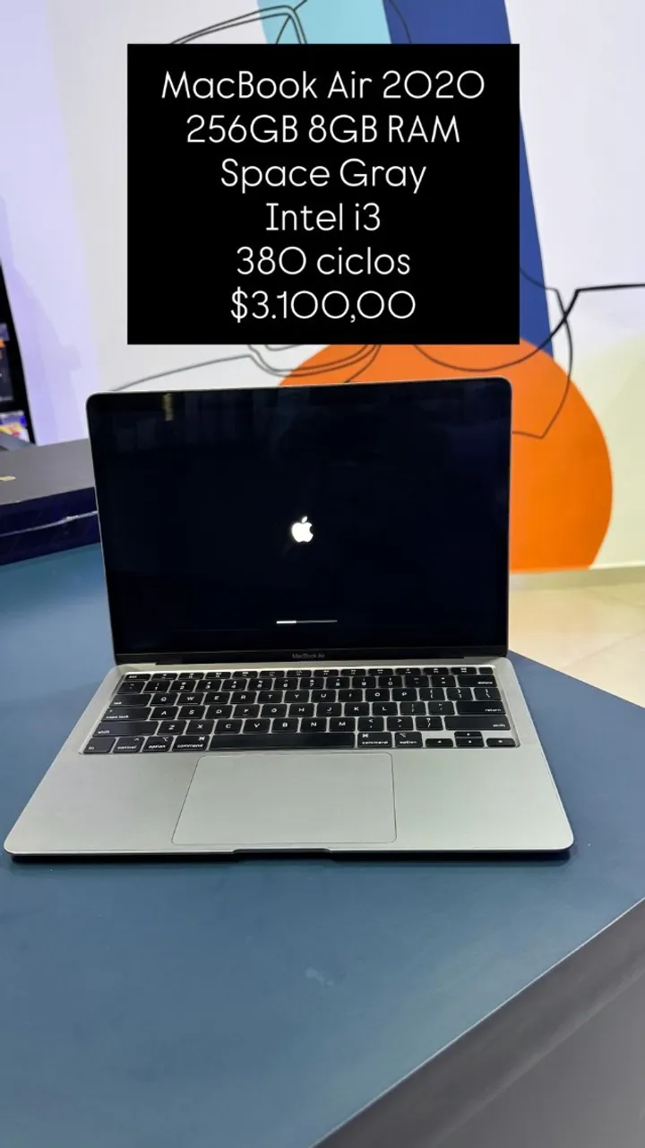 Macbook Air i3 2020 スペースグレイ 256GB MacBook Air Retina 13.3 Core I3 1,1 GHz 8 GB de RAM 256 Gb