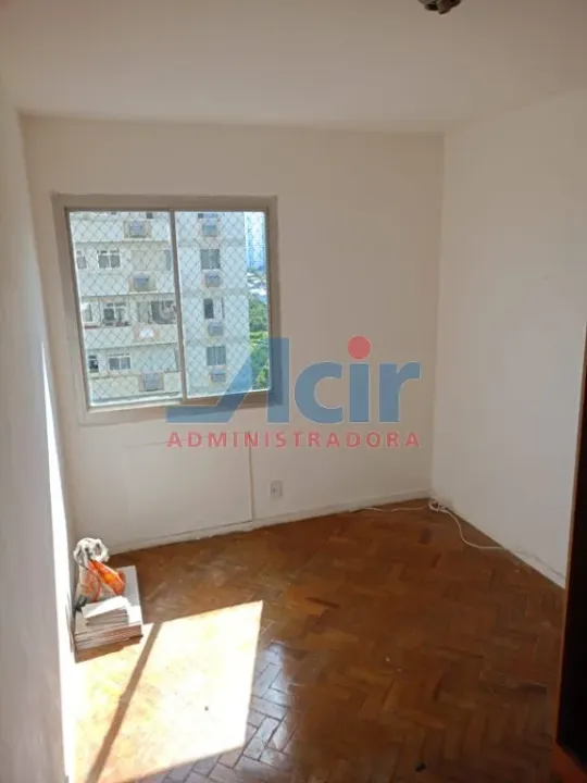 Apartamento padrão para alugar na Barra da Tijuca, Rio de Janeiro