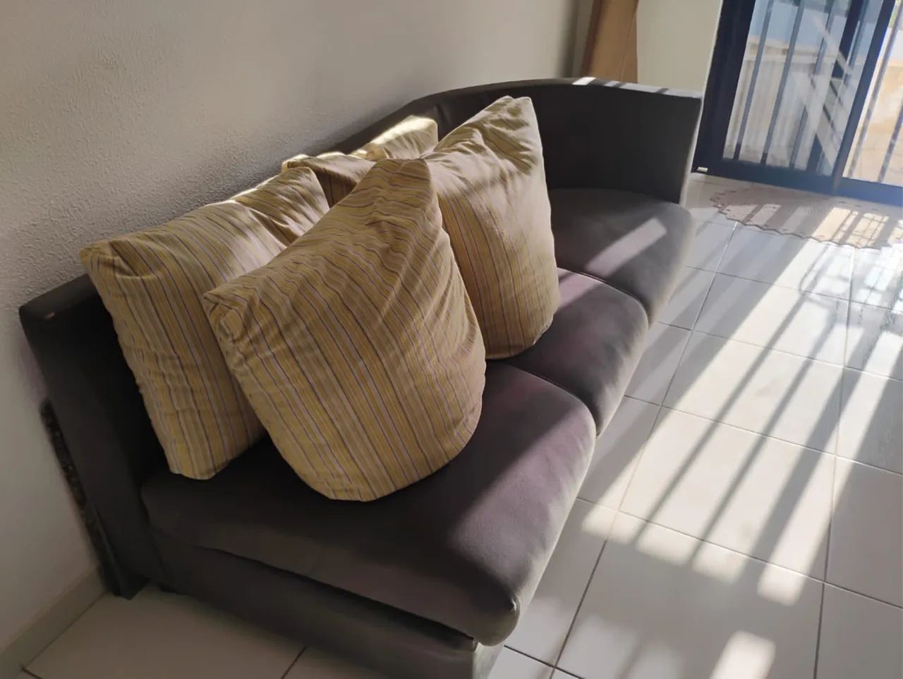 Sofá 64850512152705120