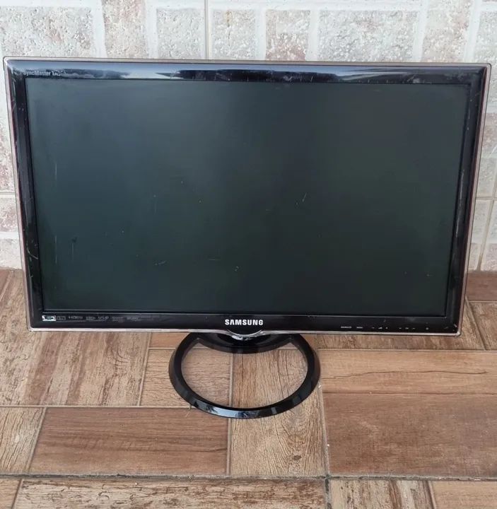 Monitor TV  Samsung  24 pol. 1080 Full HD HDMI vga RS 370 reais  - Foto 2