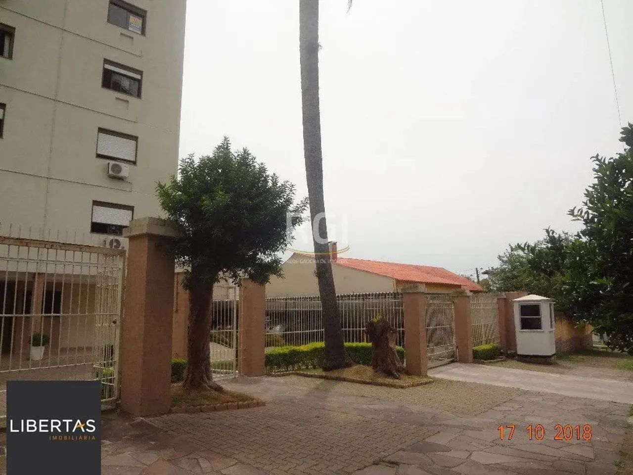 Apartamento para Venda - 98m², 3 dormitórios, sendo 1 suites, 2 vagas - Nonoai - Foto 2