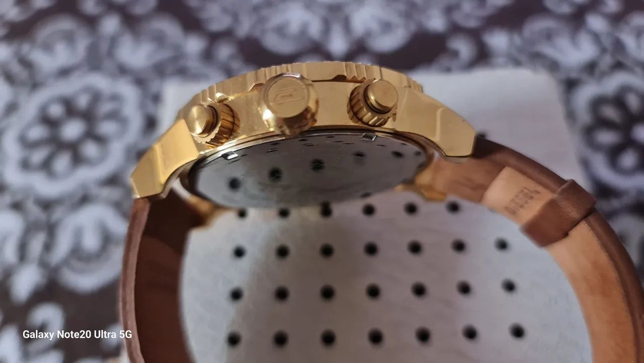 Relógio Diesel Masculino Dourado - Foto 3