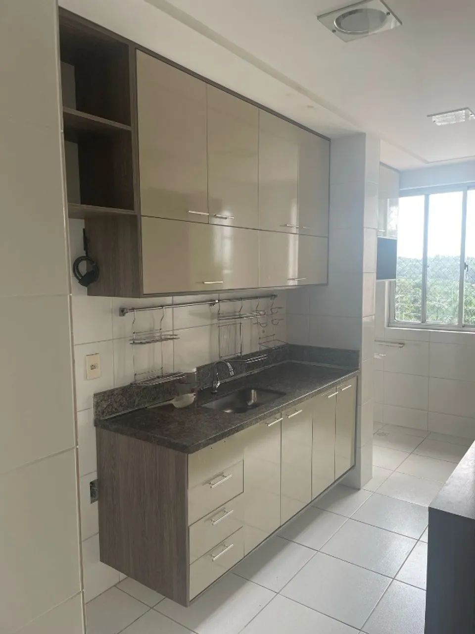 Vendo Apto Allegro 3 Dorms Semi Mobiliado 4° Andar - Foto 4