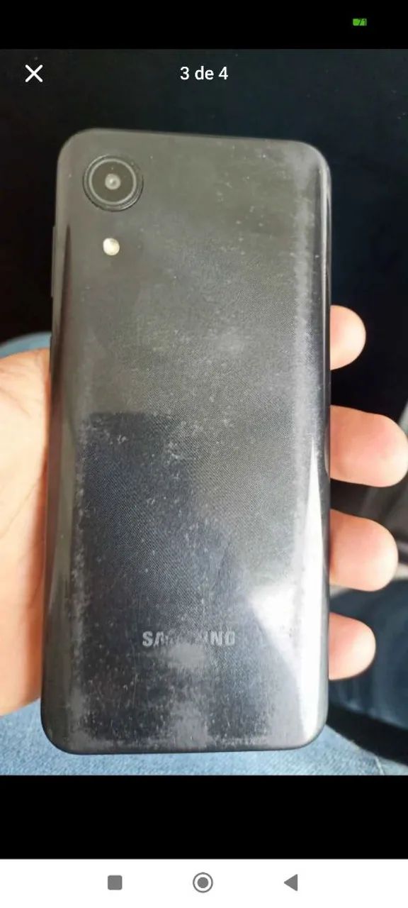 Impecável não trava não tem um trincado ou risco na tela só está sem a película - Foto 2