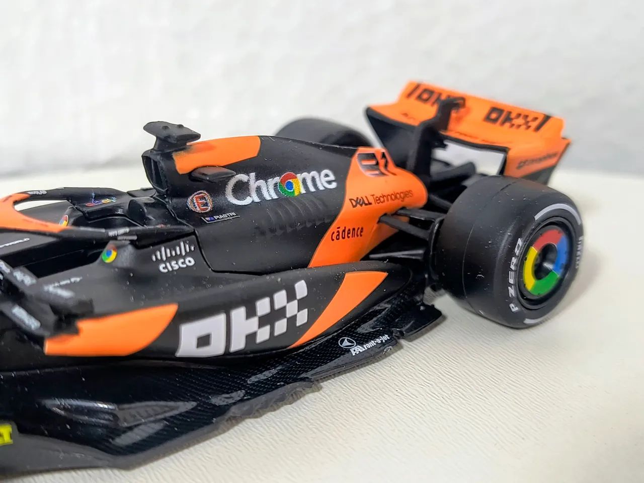 McLaren Oscar Piastri - escala 1/43  - Foto 4