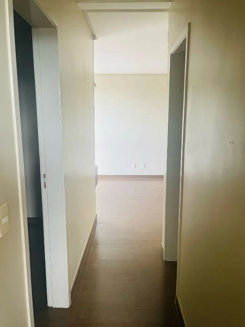 Vendo Apto Allegro 3 Dorms Semi Mobiliado 4° Andar - Foto 2