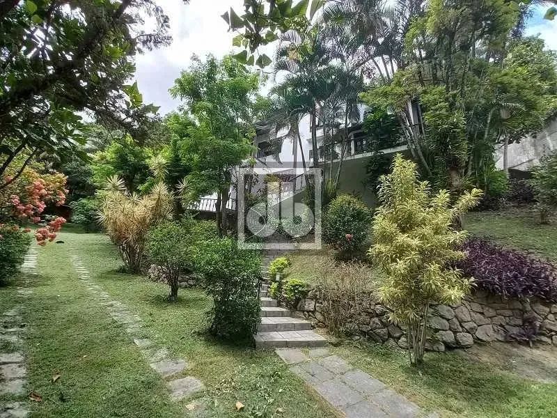 Casa de Condomínio Freguesia - Condomínio Eldorado - Casa - 5 Quartos - 2 Suítes - 2880 m²