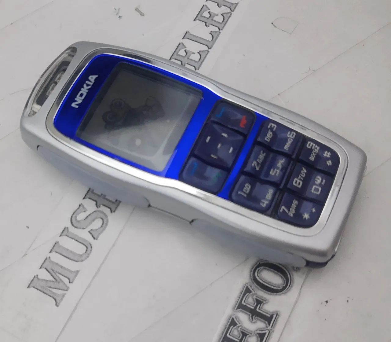 Nokia 3220 " DISCO VOADOR " celular antigo pisca pisca Reliquia  - Foto 4