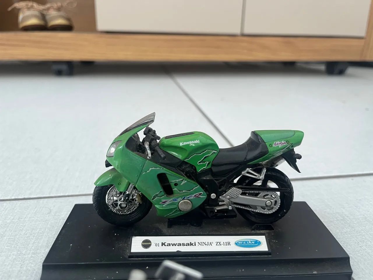 Coleção de Motos em Miniatura maisto + Kawasaki ninja de colecionador  - Foto 6