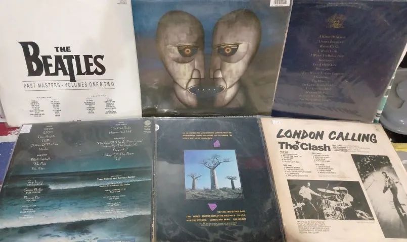 DISCOS PINK FLOYD,BEATLES...LOTE COM 6  - 1500 - Foto 2