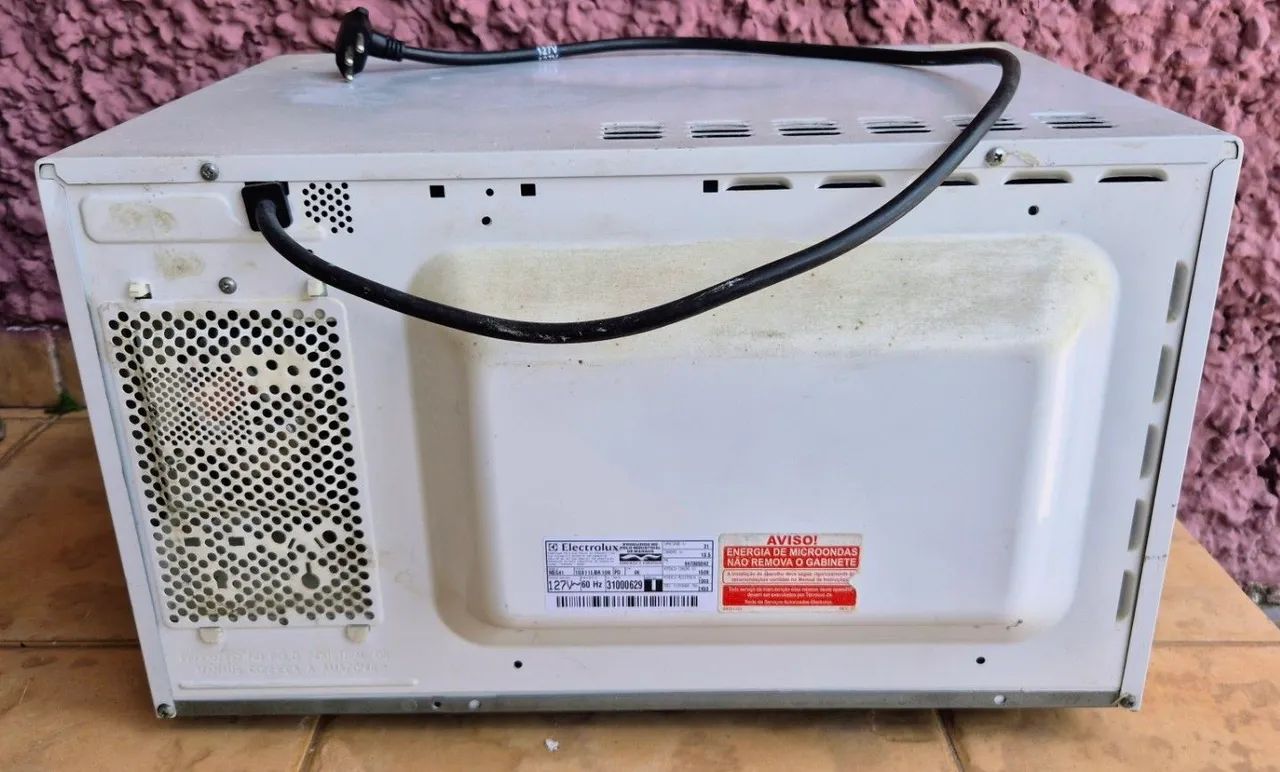 Micro-ondas Electrolux MEG41 (31L) - Não Funciona - Para Peças/Técnicos - Foto 4