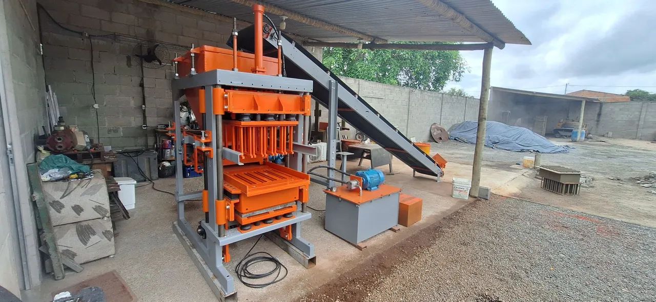 Máquina de Blocos de Concreto - Foto 3