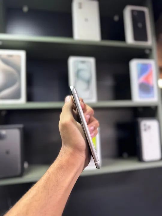 IPHONE 11 64 gb - 1 Ano de garantia  - Foto 4