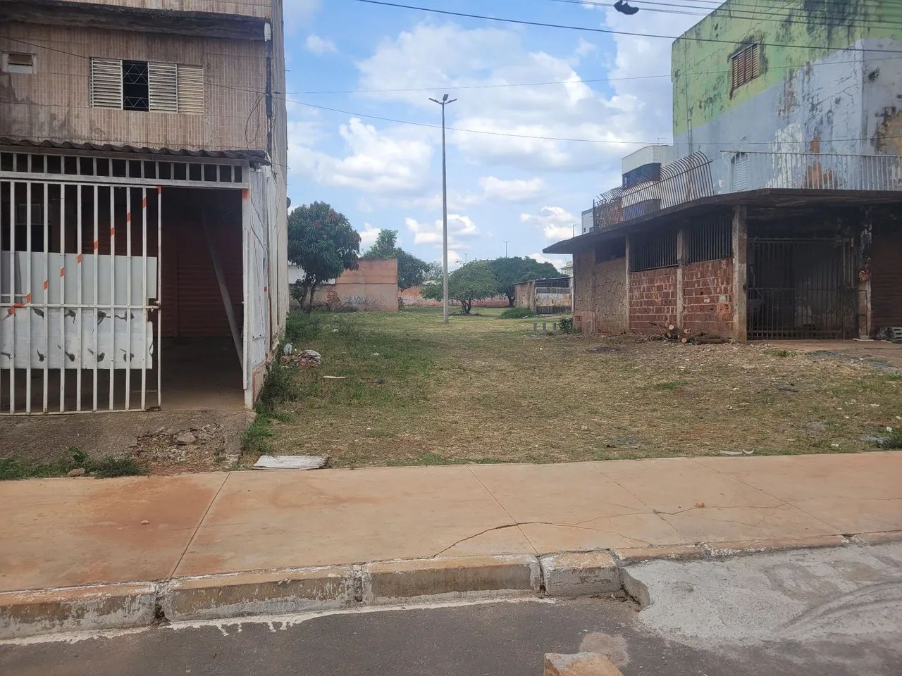 LOTE  A VENDA EQNP 24/28  - Foto 5