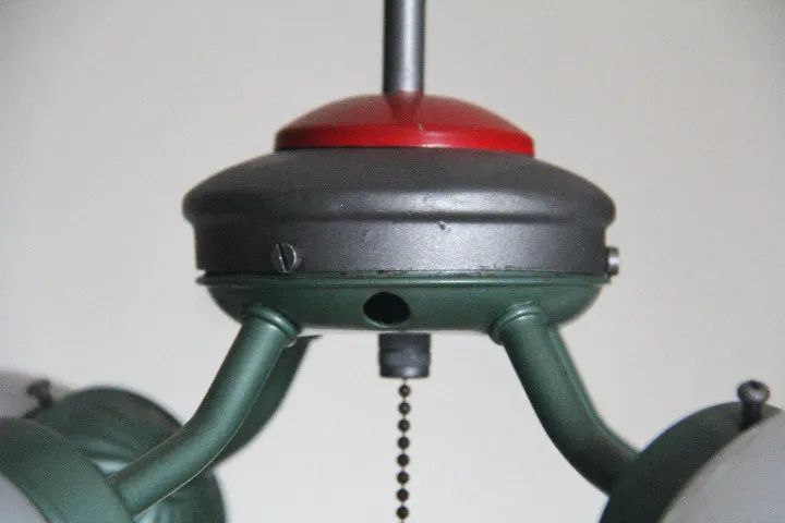 Lustre Up Cycle Opaline 4 Globos Antigo ( Anos 60 ) - Foto 3