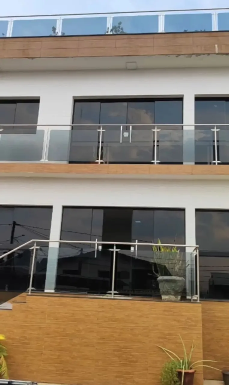 CASA LOCAÇAO PARA FINS COMERCIAL OU RESIDENCIAL