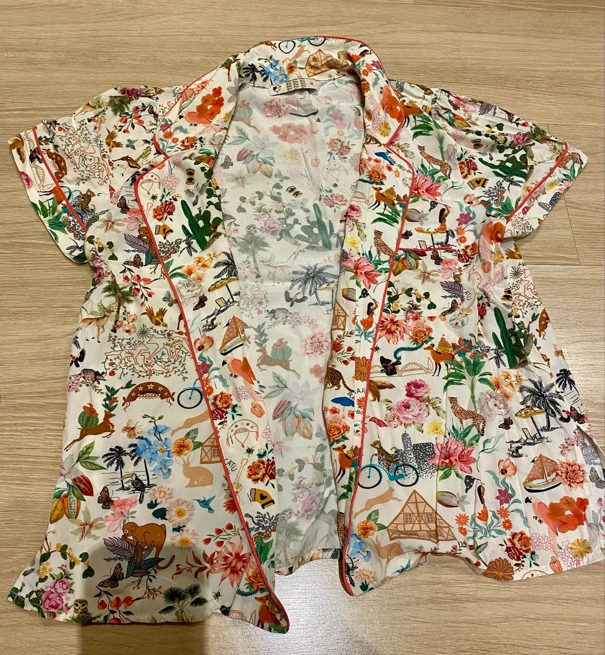 Conjunto estampado Antix 