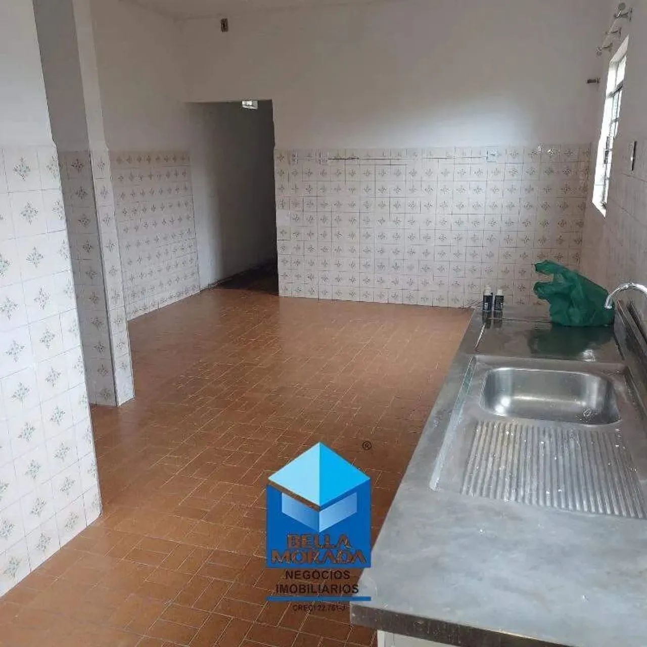 Casa de 2 Quartos à Venda em Vila Camargo