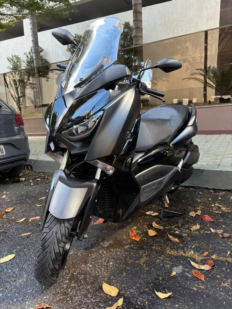 Xmax 250 impecável