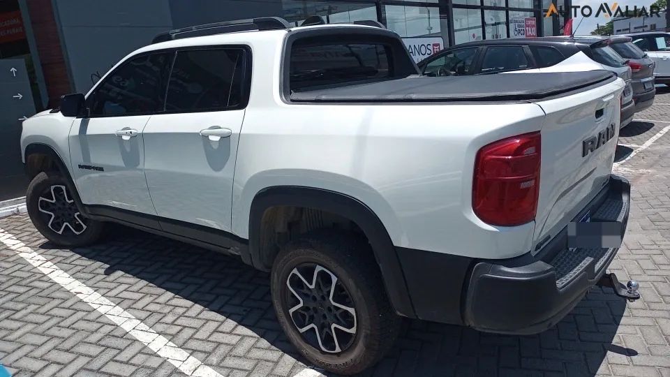 Rampage 2024 Rebel 2.0 Diesel 4x4 Com apenas 10 mil km rodados!!! - Foto 4