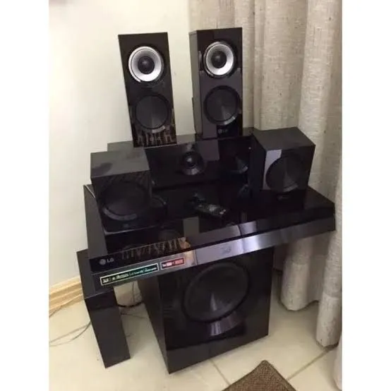 Home Theater LG bh7220 peças