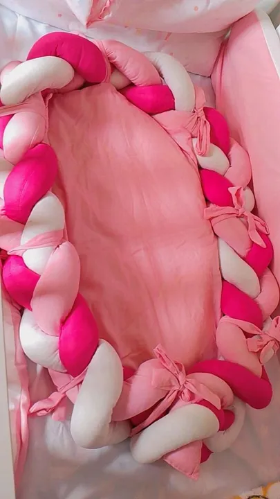 Ninho para Bebê em Forma de Trança - Rosa
