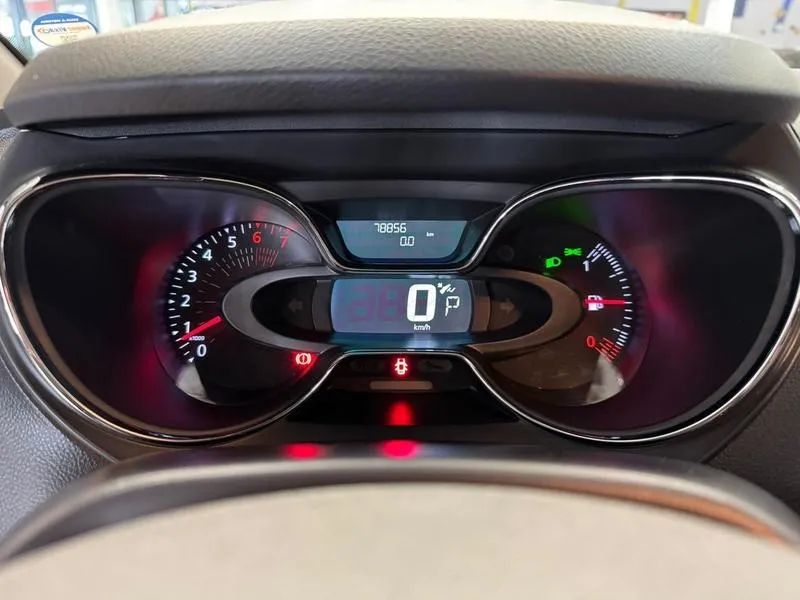 Renault Captur Intense 1.6 CVT 2019 - Foto 13