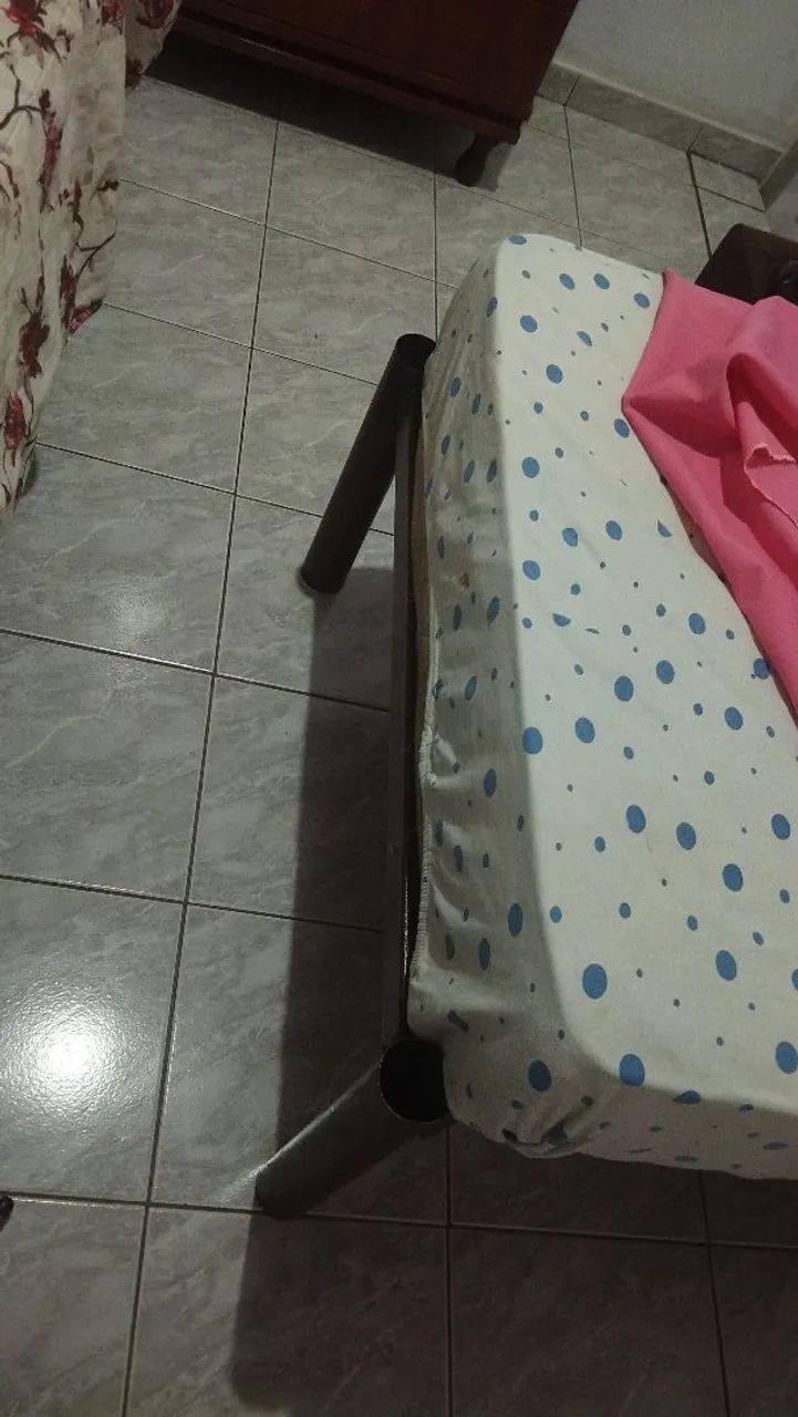 Cama solteiro com colchão  - Foto 4