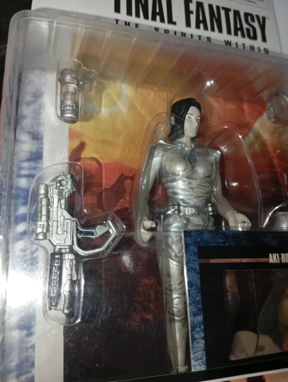 Final fantasy bandai lote com. 3 bonecos 14,5cm  - Foto 2
