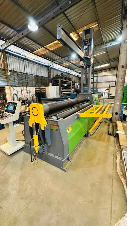 Calandra cnc. Nova a pronta entrega