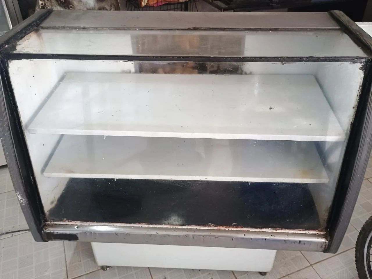 Balcão expositor refrigerado