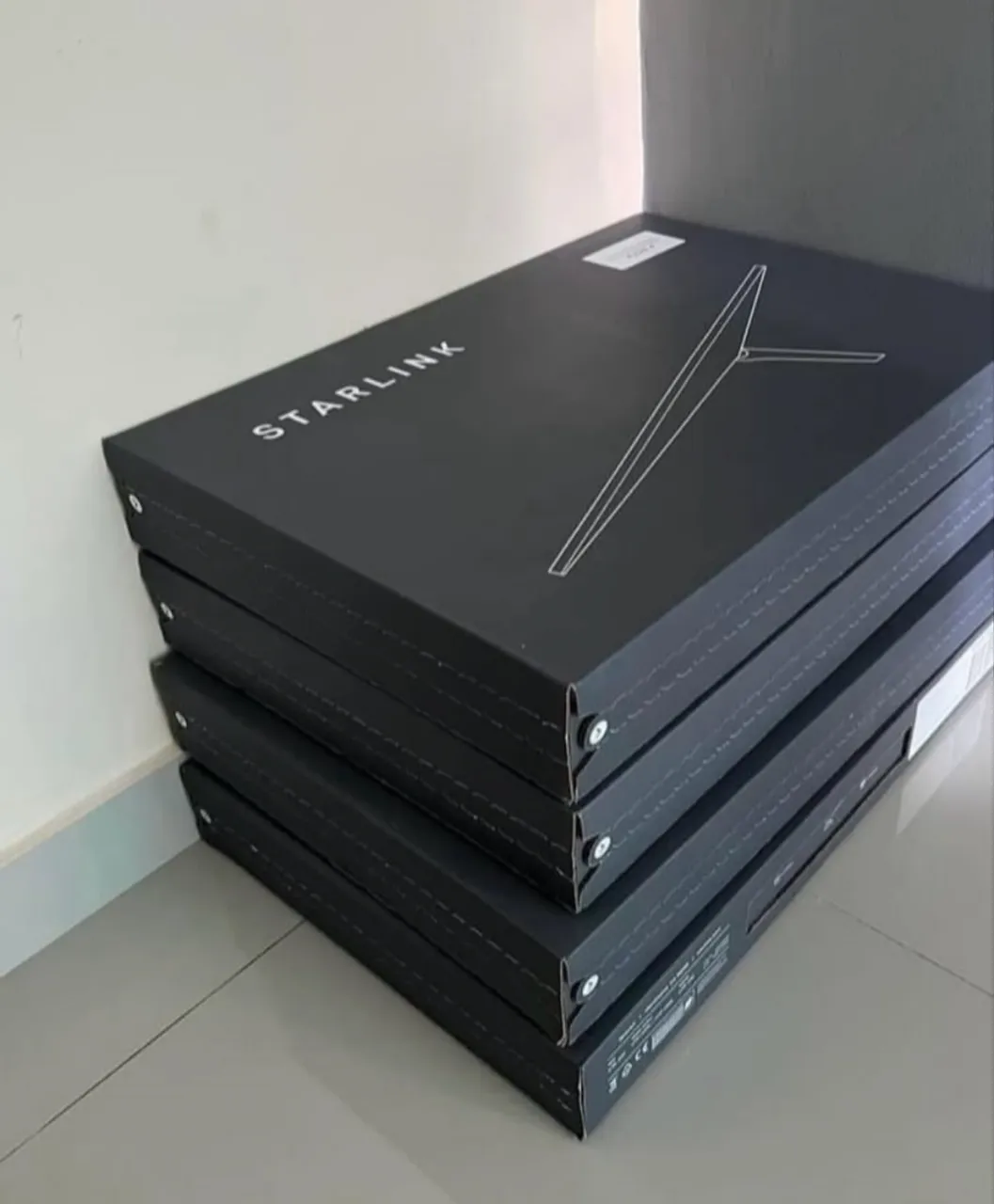 【未使用品】STARLINK 本体 ほぼ新品！】SpaceX スターリンク アンテナ本体一式 Wi-Fi 防災