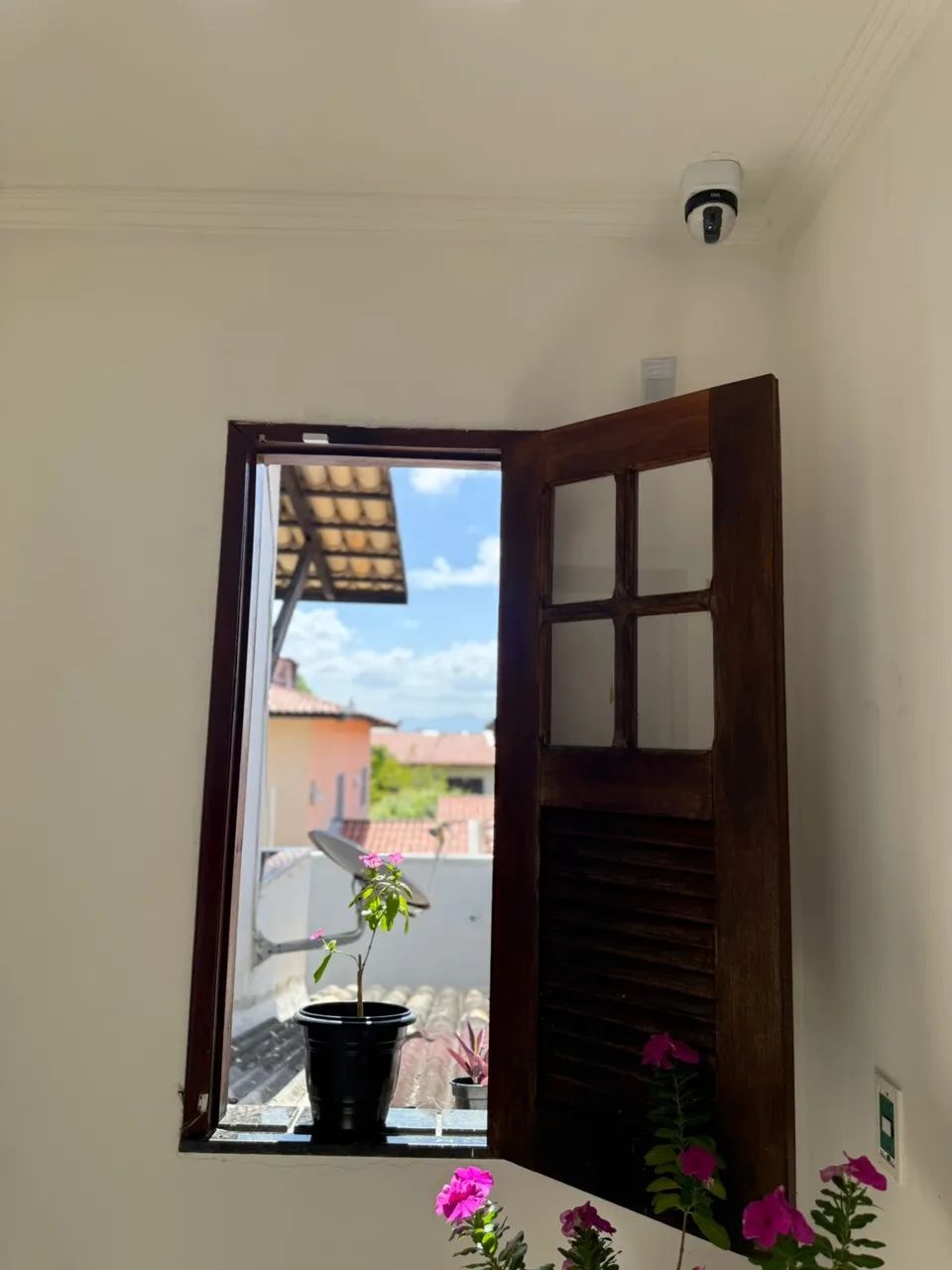 JANELAS MADEIRA MACIÇA - Foto 2