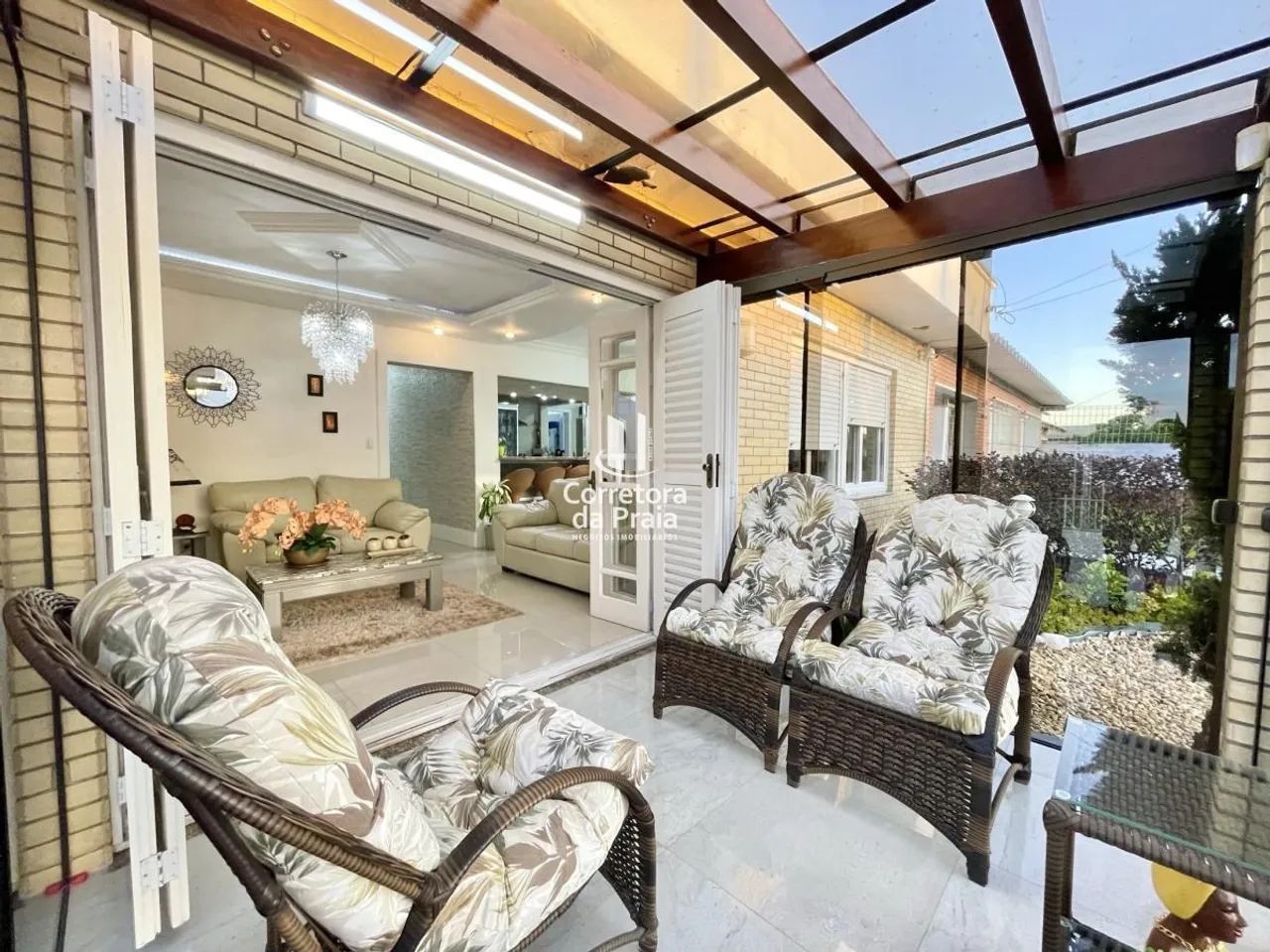 Casa para Venda em Tramandaí, Zona Nova, 4 dormitórios, 1 suíte, 3 banheiros, 3 vagas - Foto 4