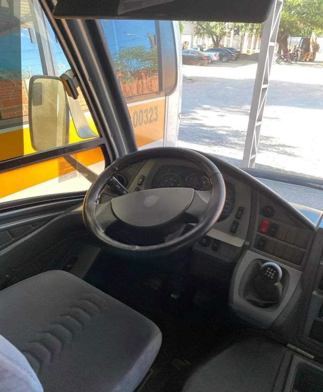 Micro ônibus Escolar Volare V6 25L Ano 2013 - Foto 7