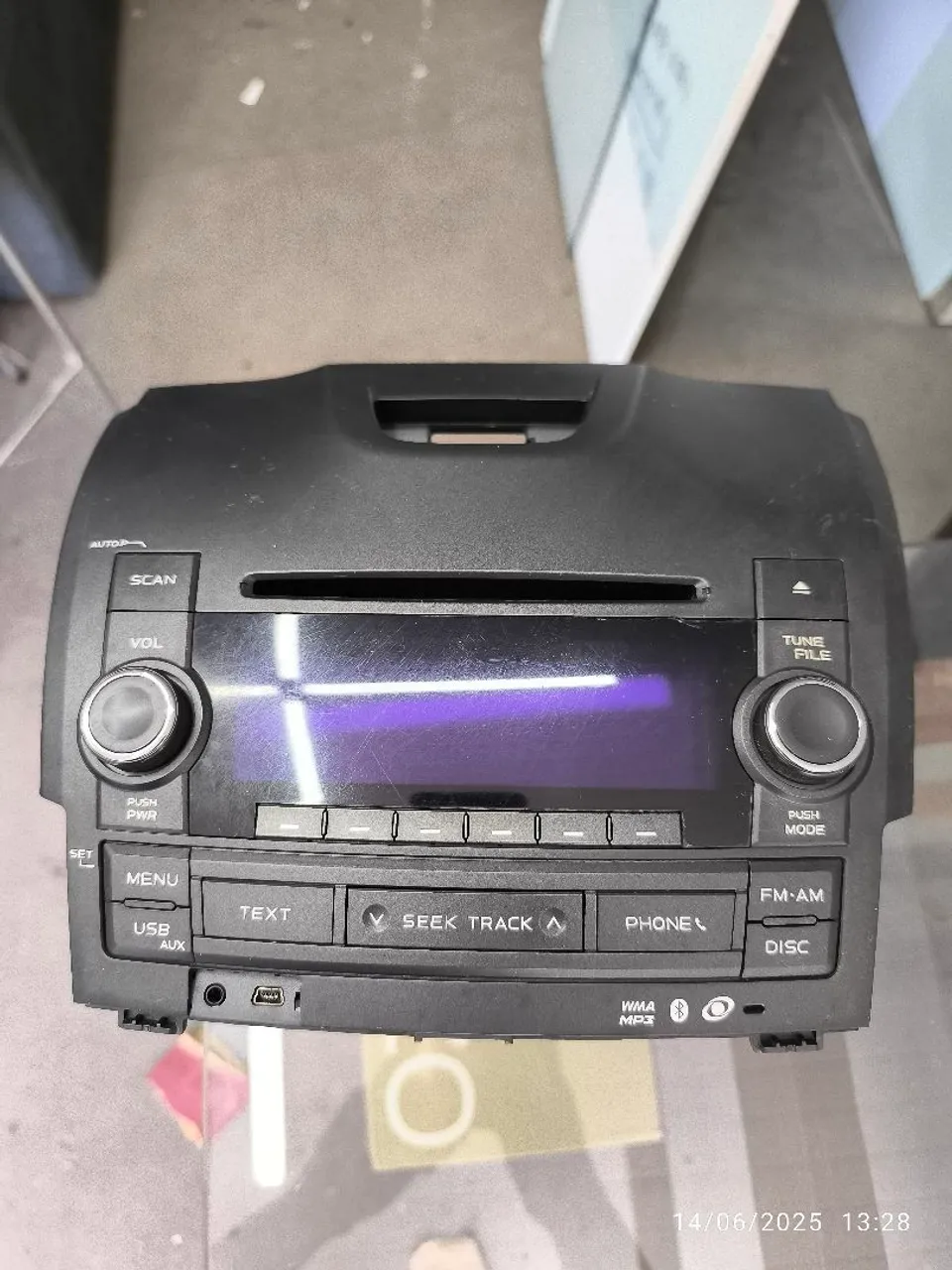 Rádio CD Player Automotiva - Som e Conectividade