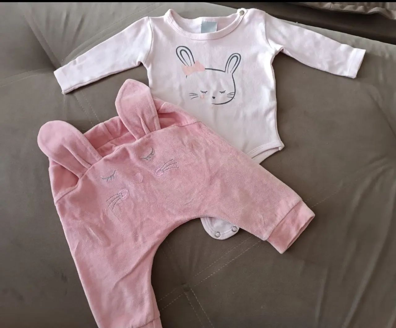 Lote de roupinhas para bebê de 3 meses a 1 ano - Foto 5