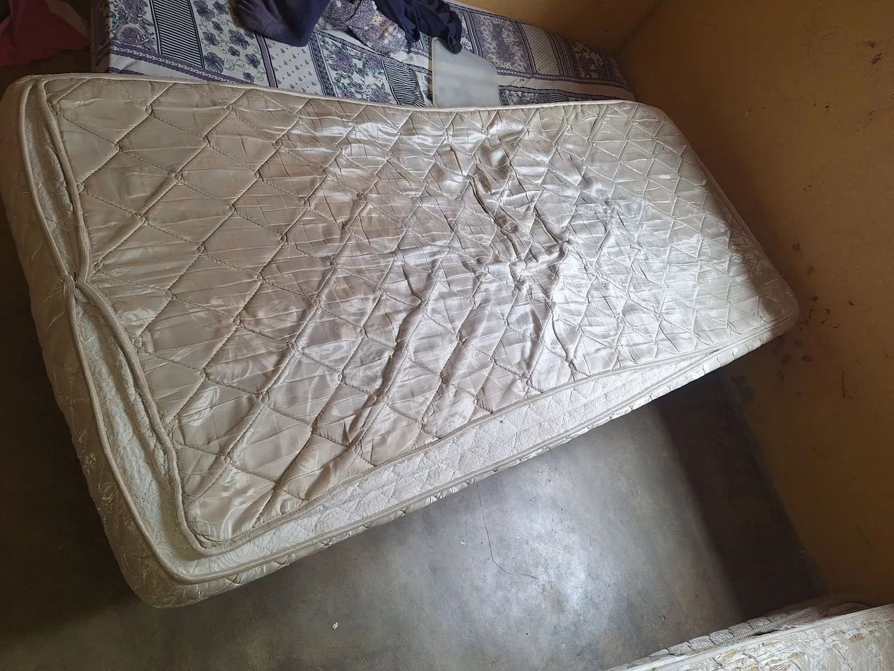 Colchão de espuma - e colchão ortopédico  - Foto 2