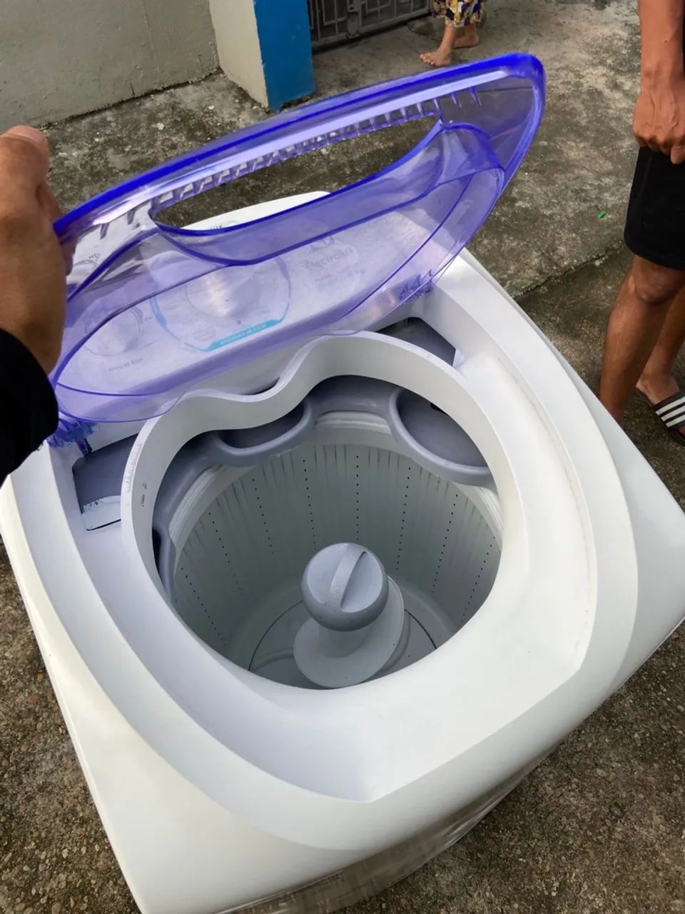 Máquina de Lavar Roupa Automática