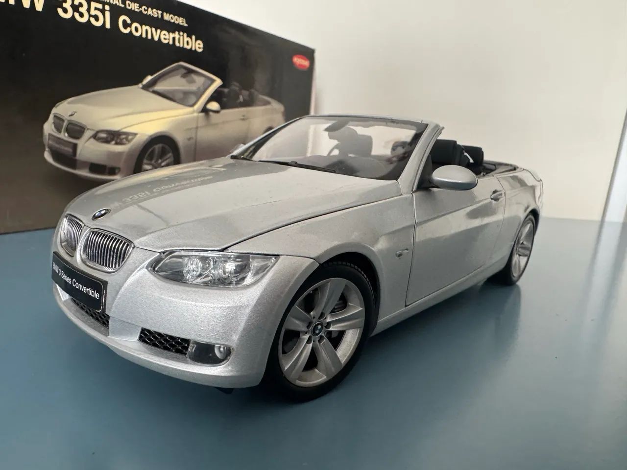 ミニカー KYOSHO 1:18 BMW 335i Convertible ミニカー KYOSHO 1:18 BMW 335i Convertible 1:18 Kyosho BMW