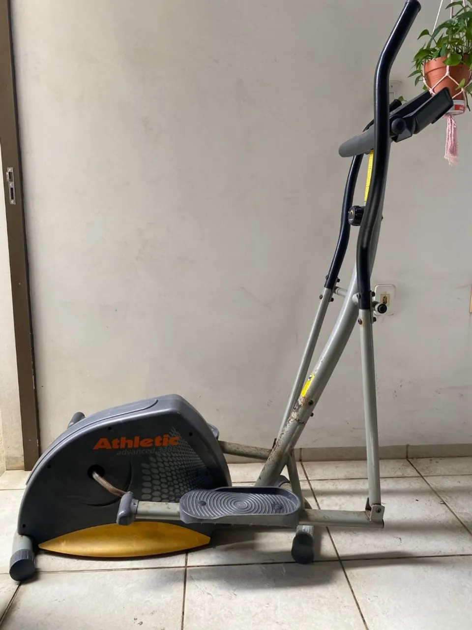Elíptico Athletic Advanced 300E