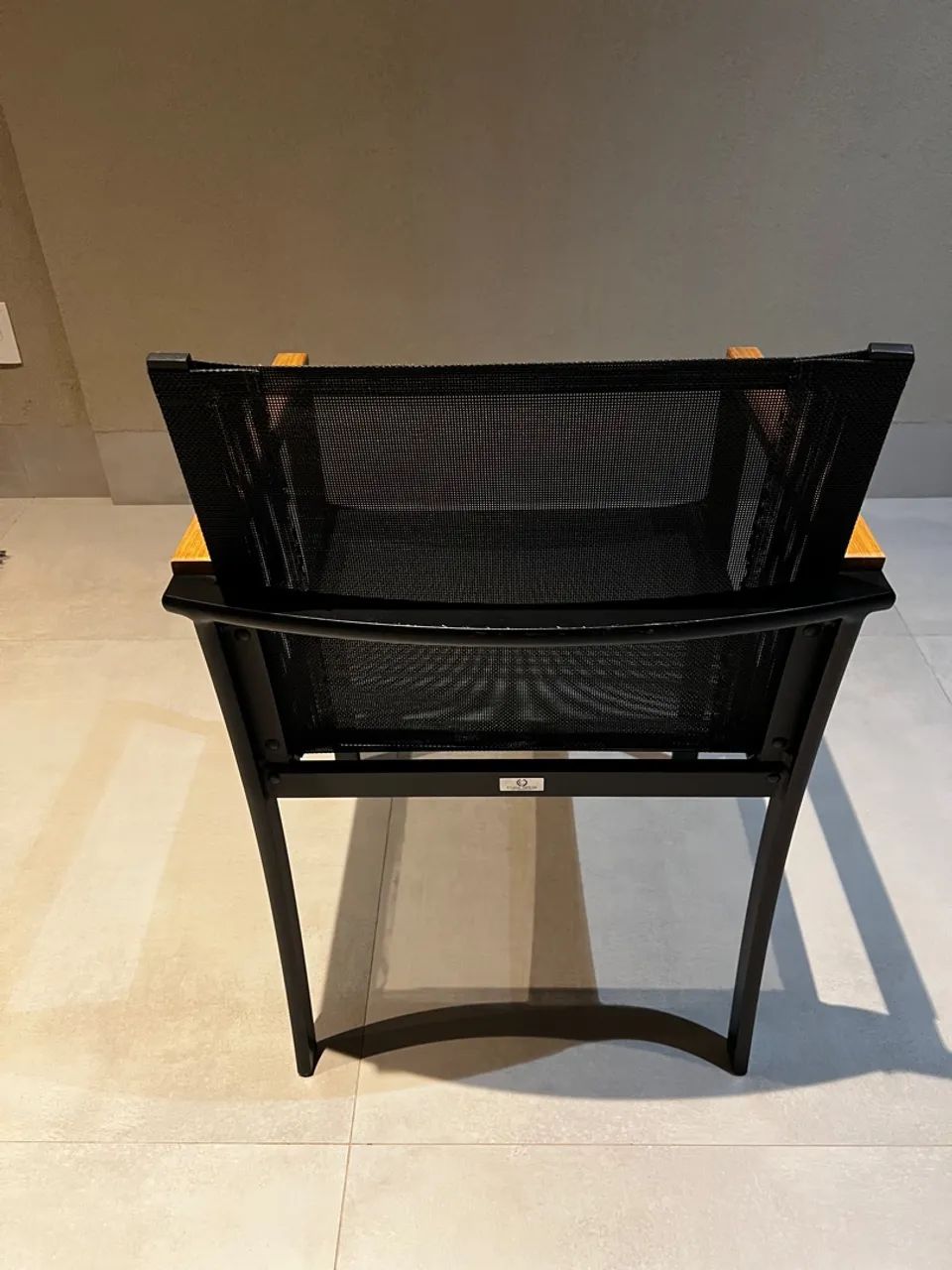 Vendo Cadeira de  Alumínio e Tela Sling - Foto 3